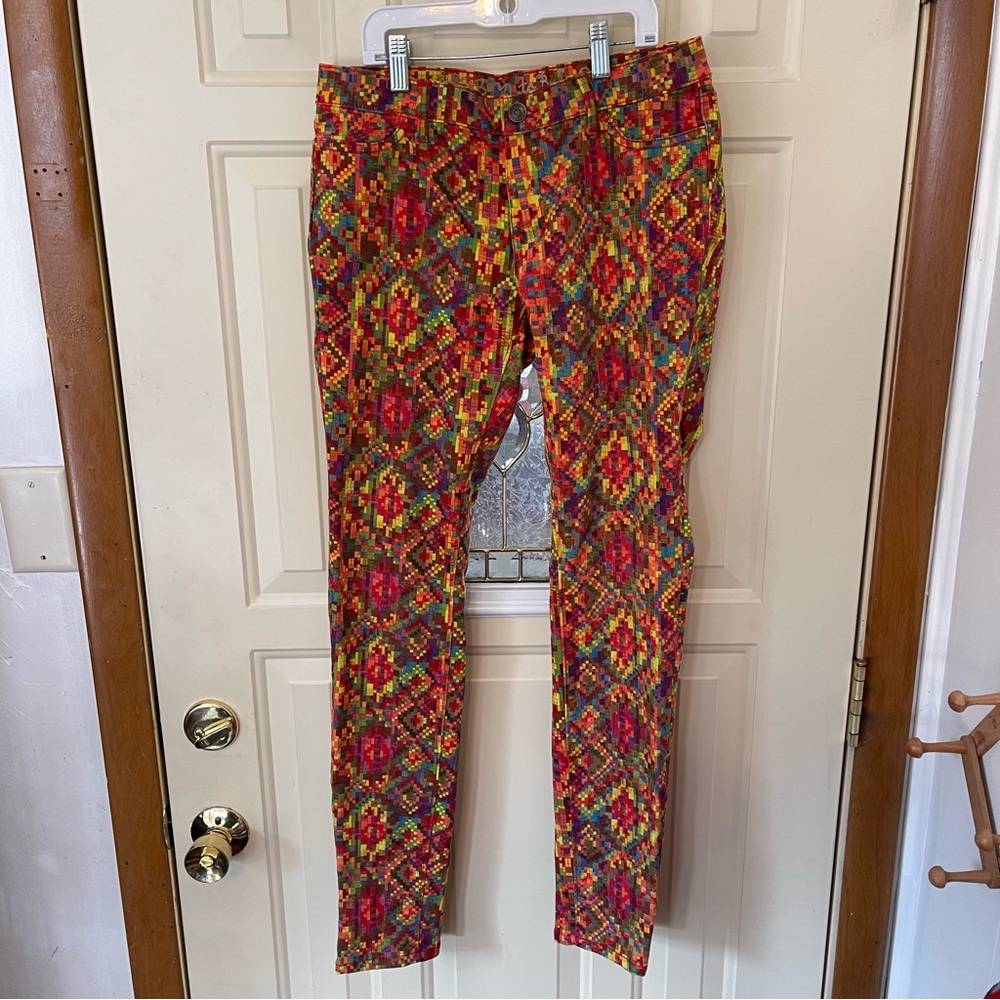 Y2K Vintage Princess Vera Wang Born to Rule Pixel Pattern Design Jeans